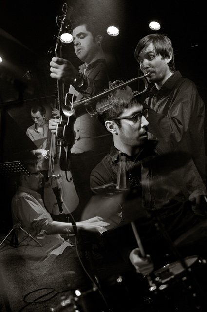 ConadJazz's tweet photo. Dima Bondarev 5et, un altro dei 4 gruppi che accedono direttamente a @UmbriaJazz_OFC: molte tendenze guidate dal jazz, in una band originale https://t.co/mCuNqZWqDD