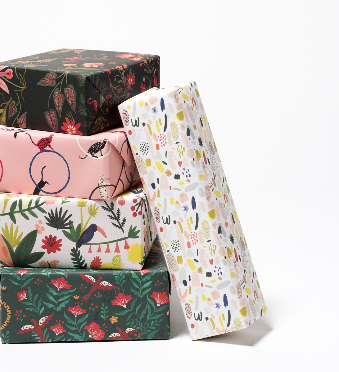 redcapcards's tweet photo. Wrap it Stack it... Pretty paper.
#wrappingpaper #art #illustration #design #redcapcards https://t.co/cSnUmP7kYf