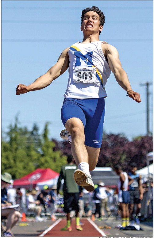 meadschools's tweet photo. WOW . . . Mead SD is home to 2 state boys track &amp; field champions - @MtSpokaneHS (3A) and @MeadHighSchool (4A).  Great job! #LearnLeadMead https://t.co/8dOEgkpUTf