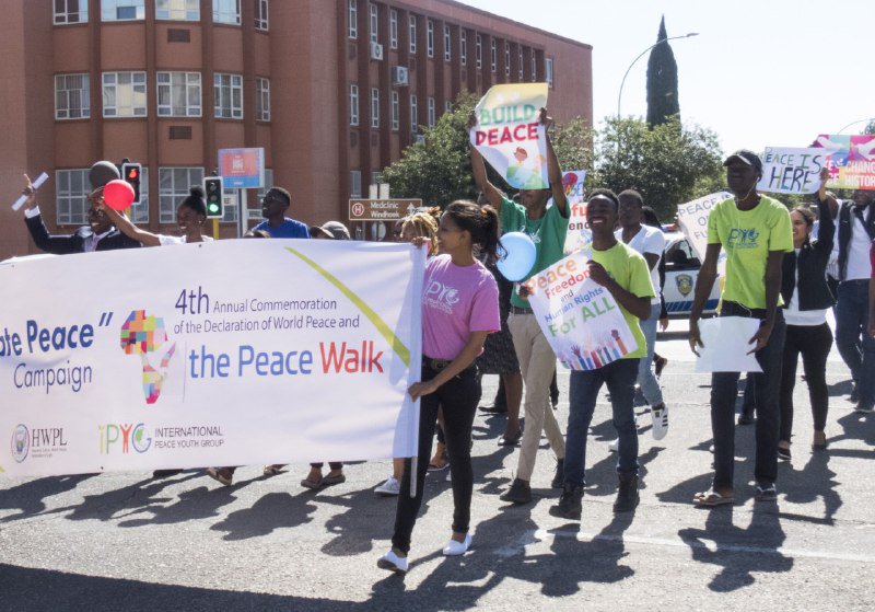 IPYG_AFRICA's tweet photo. The walk of peace had young people from different religious, cultural and political groups unite against all forms of violence. https://t.co/ZSHzHhciX0