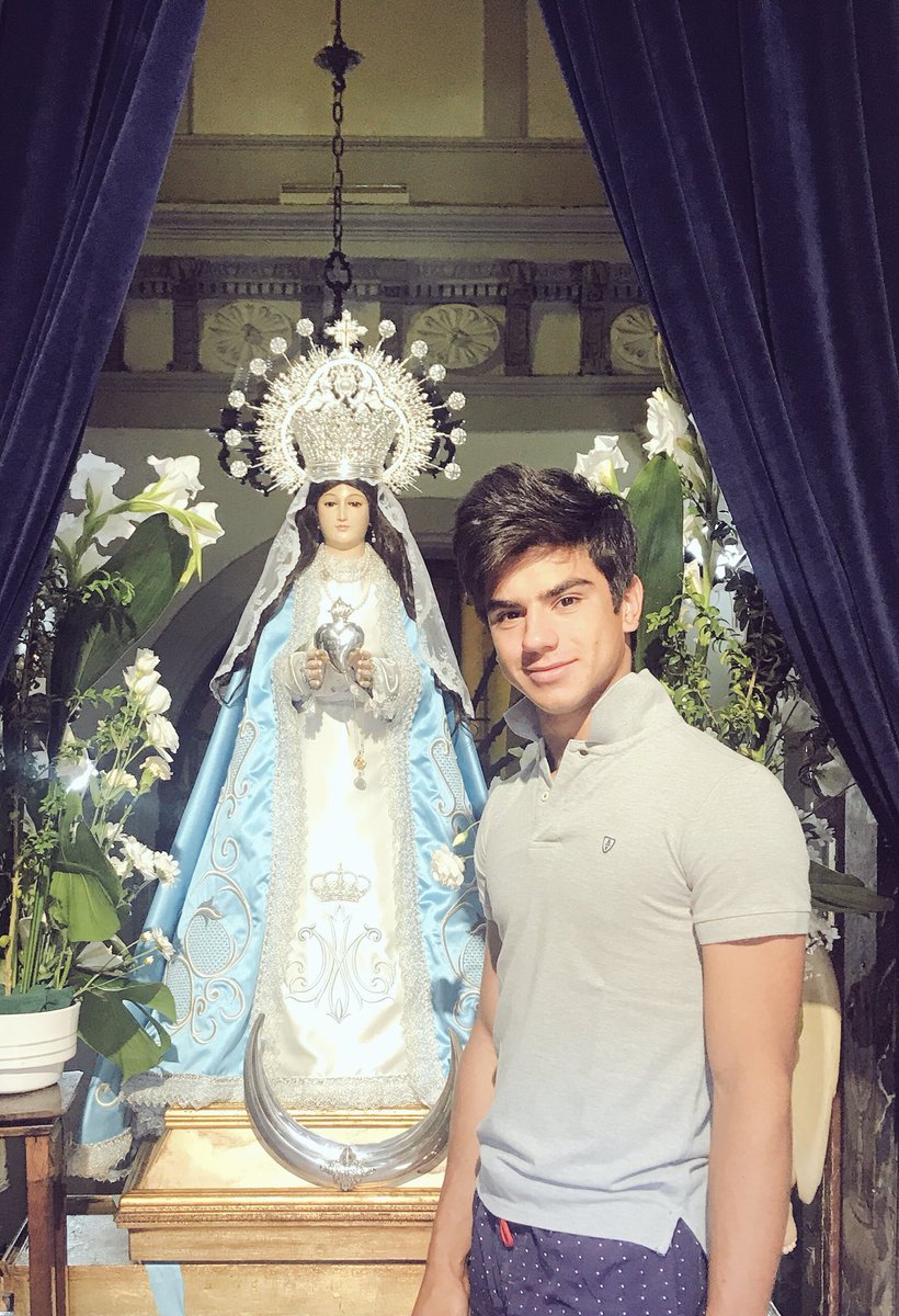 Info_JEColombo's tweet photo. Bonito gesto el que hoy ha tenido José Carlos,Herrmano Mayor de la "Hermandad  Purisima Imaculada Concepción De Escalona "con nuestro torero https://t.co/pmrF5P58nR