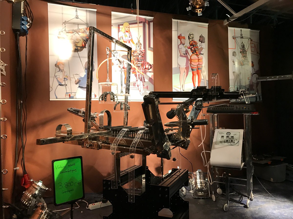XNumericsDe's tweet photo. This years boundcon turned up some lighter, even portable equipment... https://t.co/3JVdPHsqku