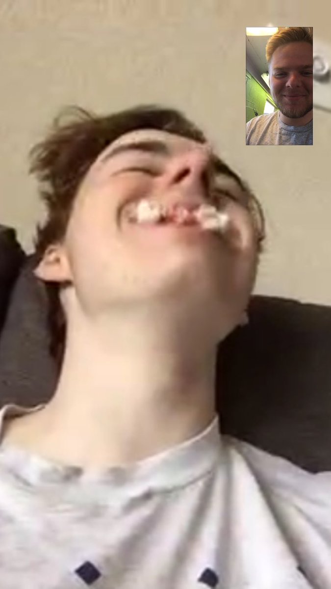 calebturner23's tweet photo. @chandlernathan1 explaining to me how the high from his wisdom teeth meds compares to other drug experiences #ItsLevelsToIt https://t.co/pN51D6v9Hi