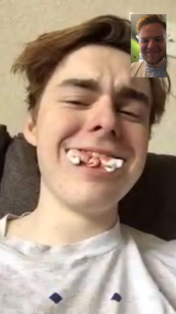 calebturner23's tweet photo. @chandlernathan1 explaining to me how the high from his wisdom teeth meds compares to other drug experiences #ItsLevelsToIt https://t.co/pN51D6v9Hi
