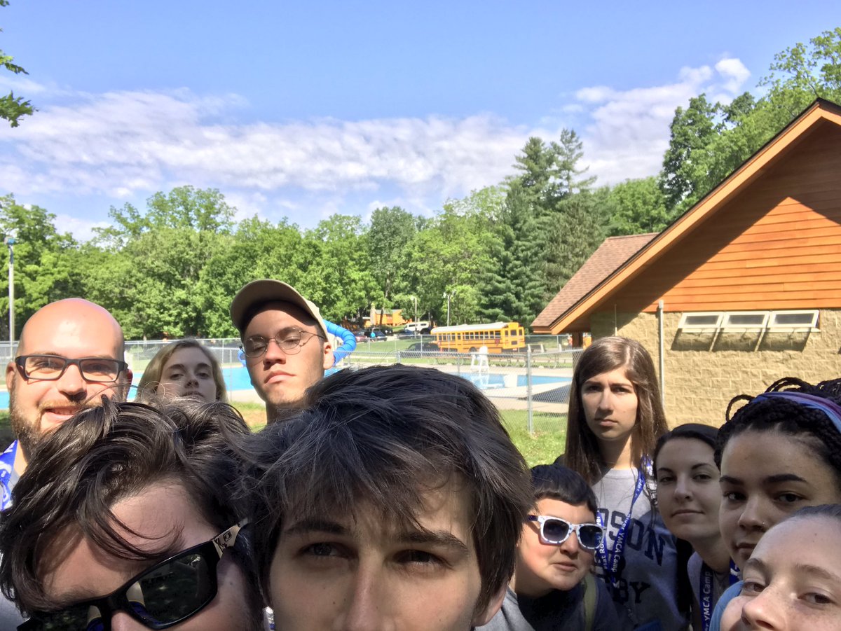 the_walka's tweet photo. @RoadRallyLead #poolblue https://t.co/2GGrVNGUt5