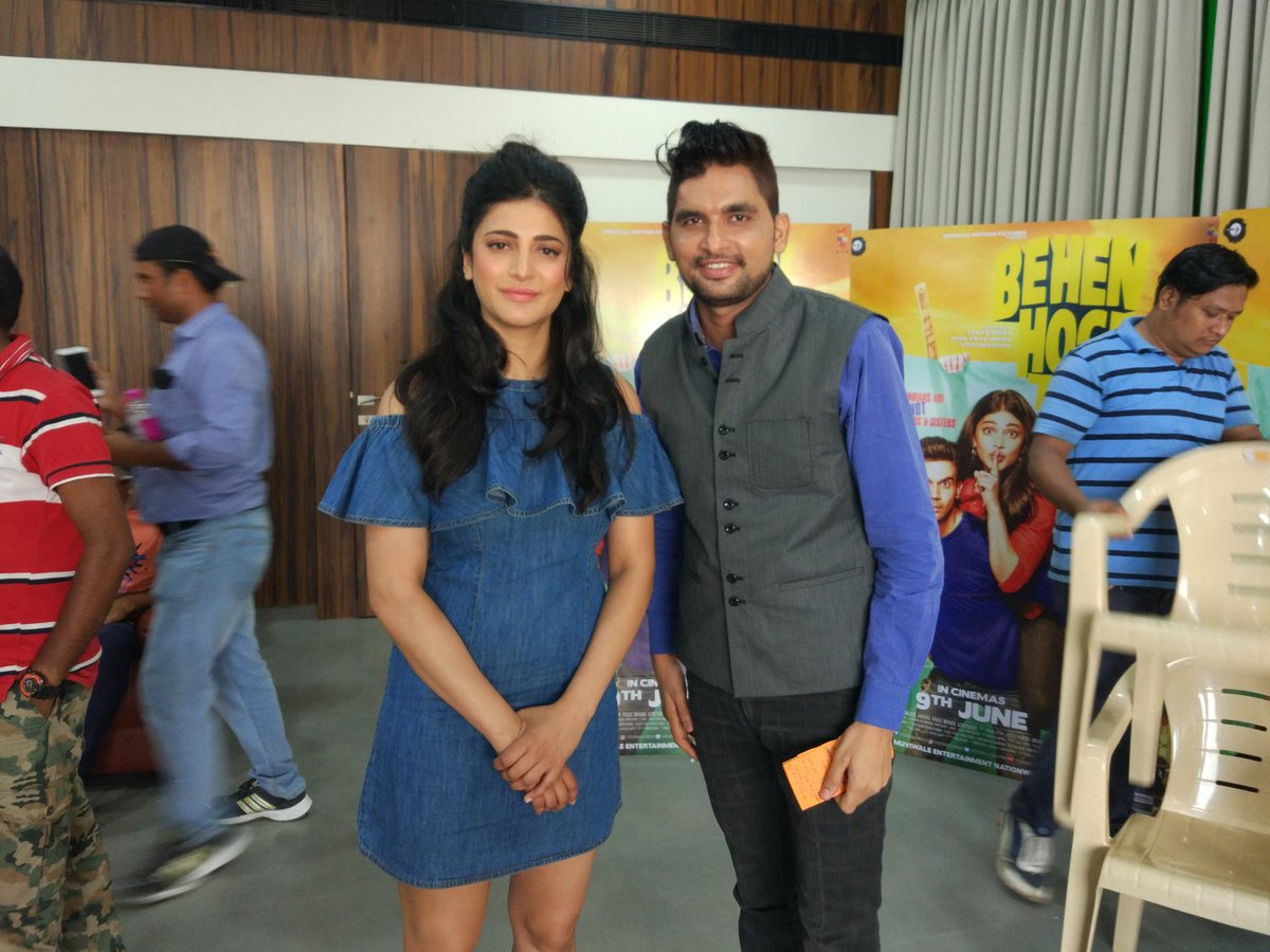 MrSANJAYMISHRA's tweet photo. @shrutihaasan #shrutihaasan #rajkumarrao #bahanhogiteri #interview #bollywood #film #movie #bose #sanghmitra #kamlahaasan #MemorialDa https://t.co/8fMcXcxUC1