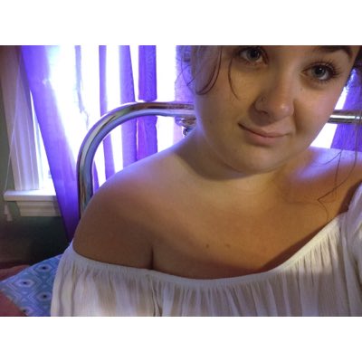 420_MissKitty's tweet photo. #NewProfilePic https://t.co/CJvSndvBQv