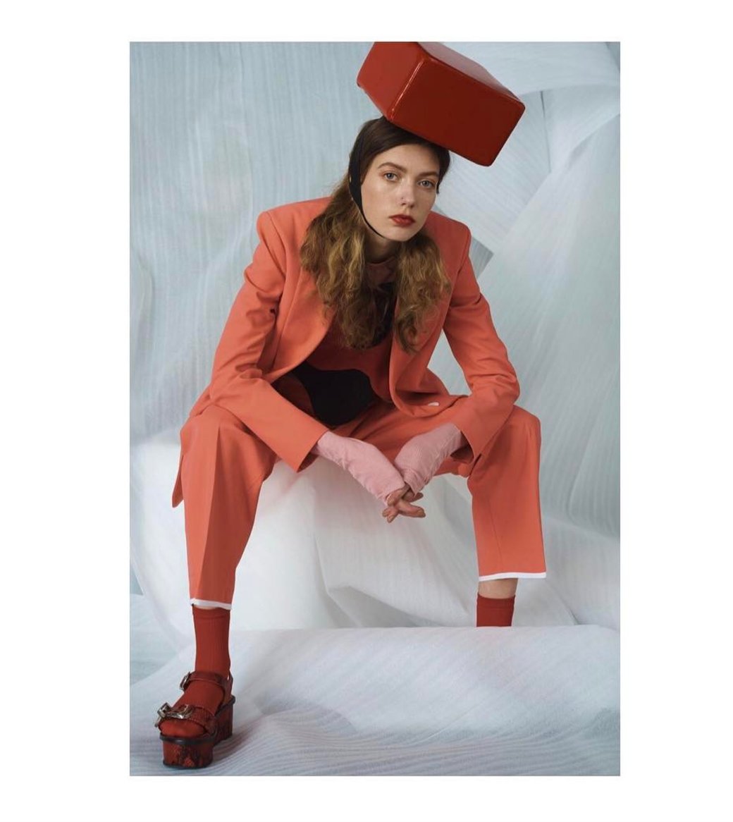 ForwardPR's tweet photo. We love this Hunger for Glory editorial in @KALTBLUTMAG featuring @cimoneuk's Tria/Blake pink suit. Styling by @RoseWooderson #cimoneuk https://t.co/7GF9oqgY1q