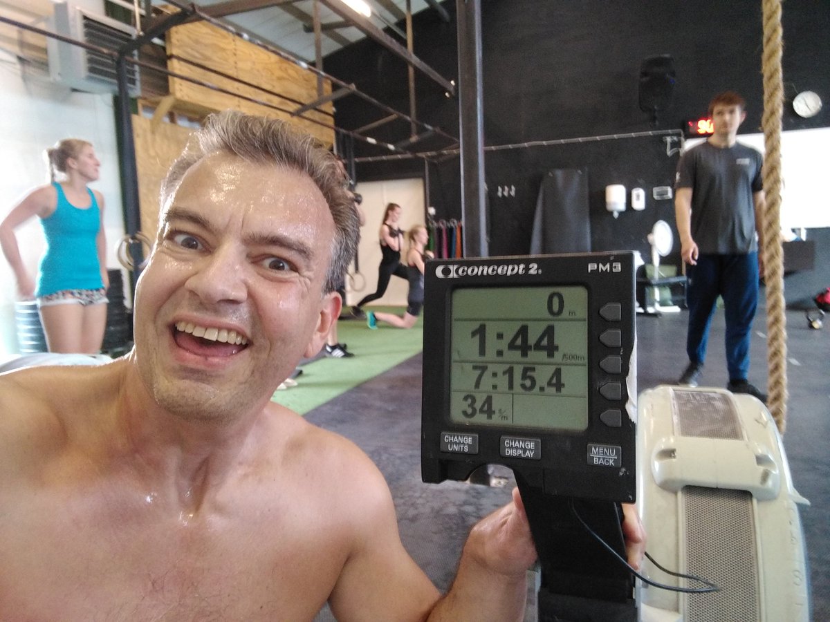 alexkjerulf's tweet photo. Hell yeah - just set a new personal best and rowed a 2k in 7:15.4. #crossfit #newpr #hadaplan #stucktotheplan #proud https://t.co/LgHhDhynrx