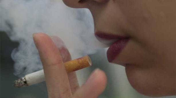 CFarmaceutico's tweet photo. #TodoDermo | Cuidar la piel madura de una paciente fumadora https://t.co/amEqUMZgyg @GenovevaLB  #DiaMundialSinTabaco https://t.co/2sZmEAkdkE