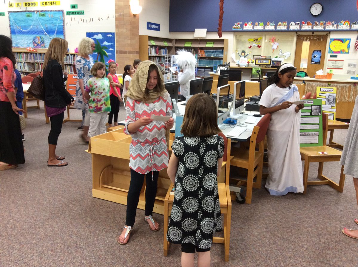 ljkolasinski's tweet photo. Another awesome Wax Museum from fourth grade!
#soproudofthem https://t.co/y2FDMWeaLc