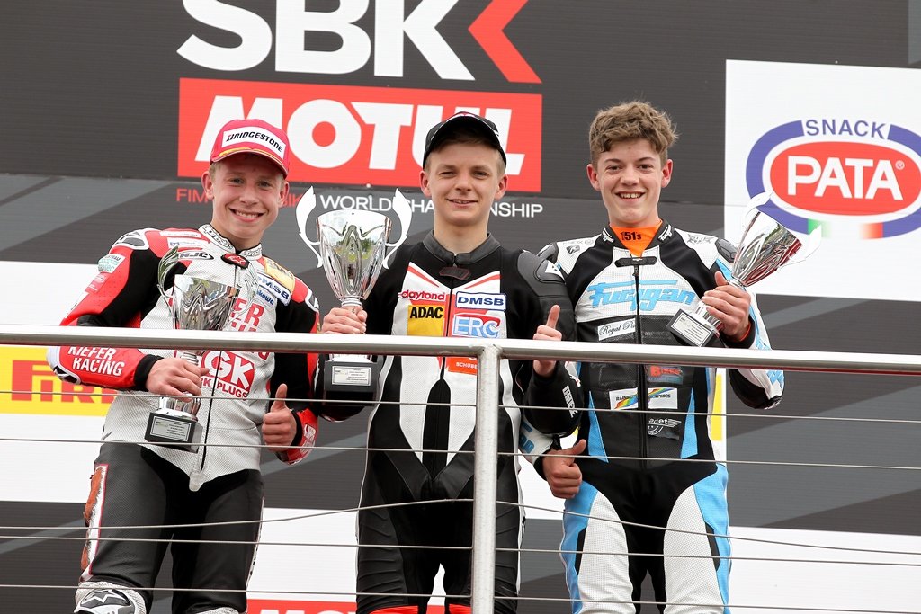 Philipp Freitag tweet media