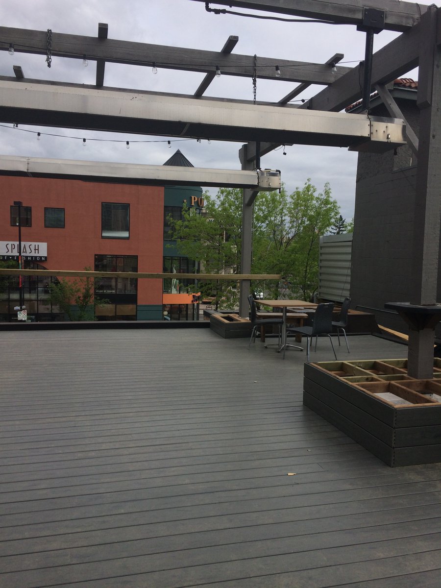 prohobar's tweet image. Yes, our patio will be one of the new ones hitting #YYC! Thanks @AvenueMagazine for the inclusion! ow.ly/4ib430c9YgO #patios