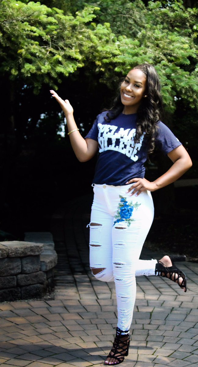 tarynnicole___ tweet picture
