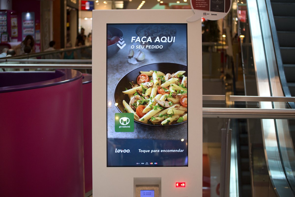 levooApp's tweet photo. A última novidade no mecado da inovação! Kiosks Self Service #levoo no @CCAlegro Alfragide. Venha experimentar saltar a fila! #levookiosks https://t.co/DuC92lFL4x