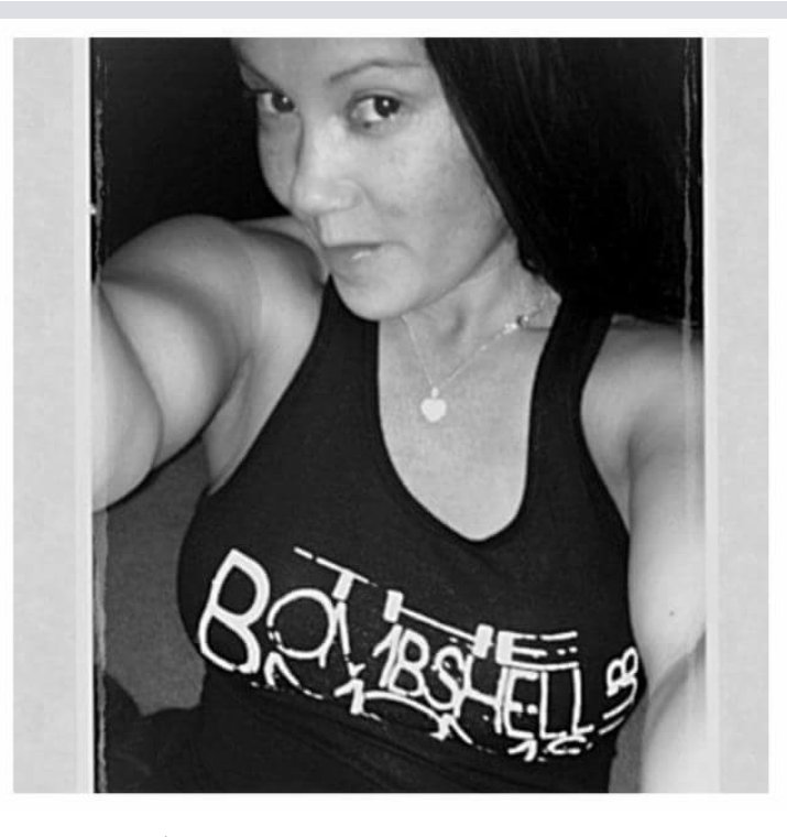 BombshellMoms's tweet photo. Our friend Nikki in Cali loves her #thebombshellmomsclub #tanktop 
Order yours today! #fitmom #fitness #fashion #gym #training #hotmoms https://t.co/x831DxPAd2