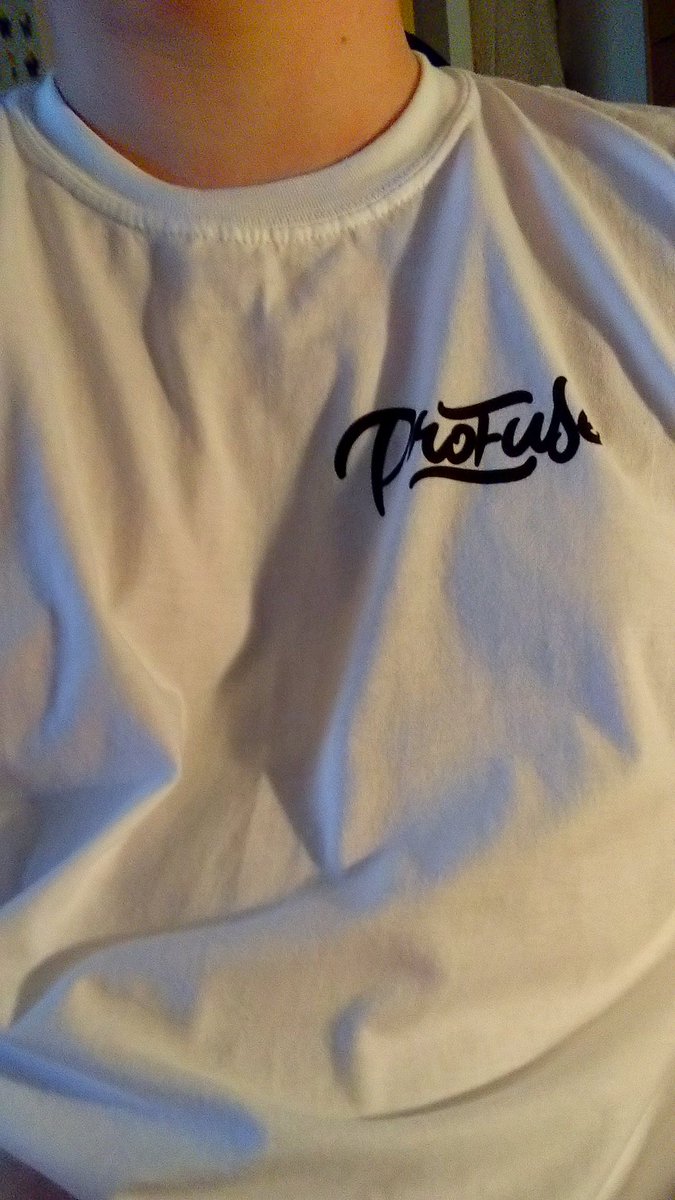 Team_Profuse's tweet image. The new tees are going down a treat. This is just the start. 💙