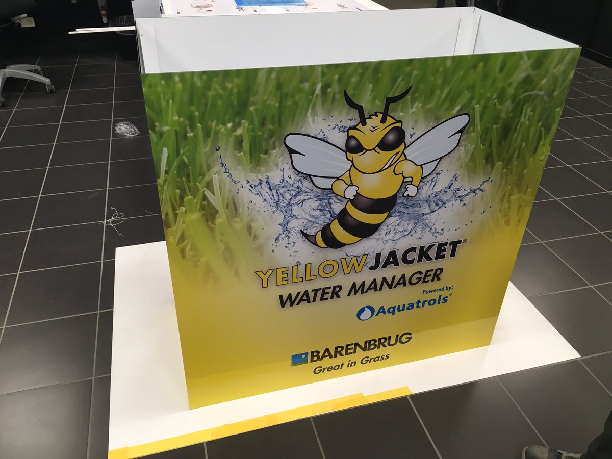 DPN_LS's tweet image. Dibond panelen drukken en daarna hufterproef lamineren, het kan allemaal 👍