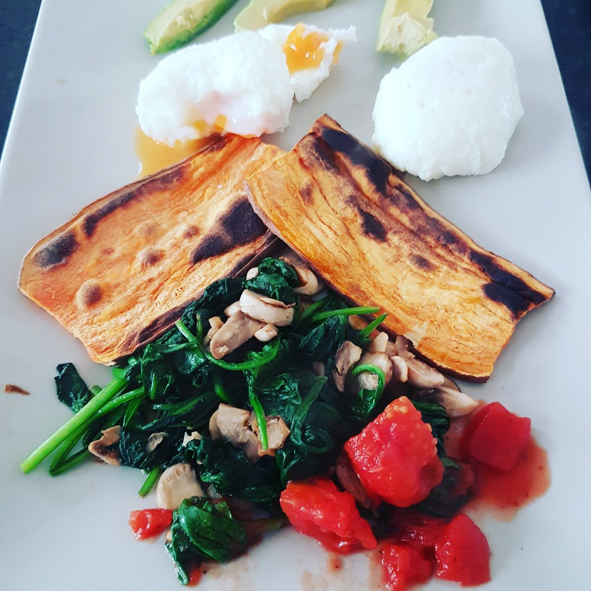 crazycatman2's tweet photo. @GordonRamsay go on then, attempting healthier eating. Would you eat it? https://t.co/T7DiqZ4G2H