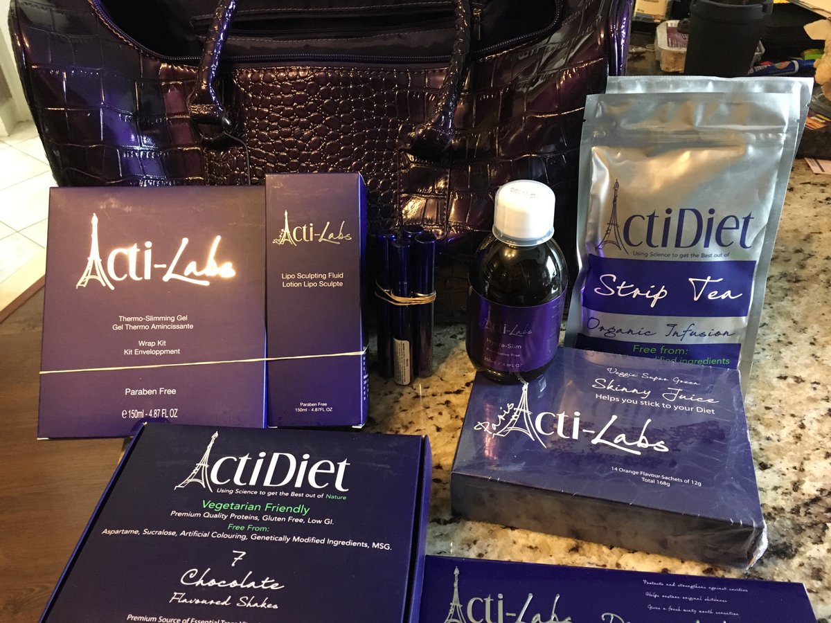 casingqueen's tweet image. Cleaning out my magic bag lol. If you’re interested let me know. No waiting for delivery start today! #actilabs #magicpurplebag #yesplease