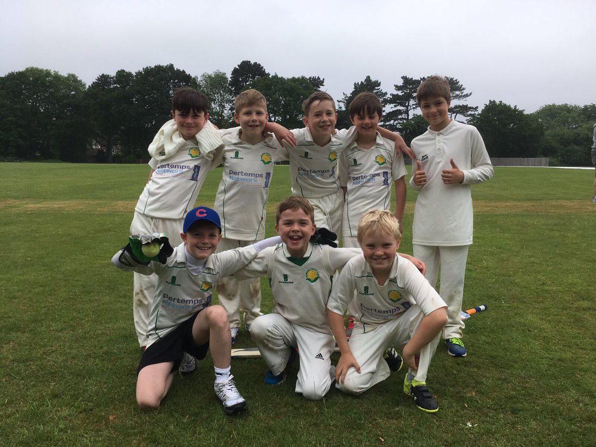 gingoir's tweet photo. @DorridgeCCJnr great work by the lads yesterday. U9 Warwickshire softball winners. https://t.co/J6ir1m1Rvm