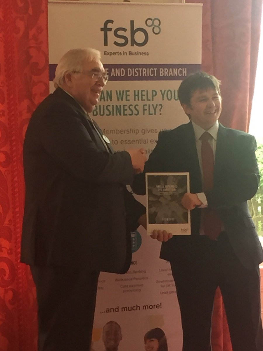 FSBNorthYorks's tweet photo. #FSBHarrogate Branch Chair Mike Edward getting some early #smallbiz points across to Labour Candidate @MarkJSewards at #GE2017 hustings https://t.co/gC4c2rG7ZR