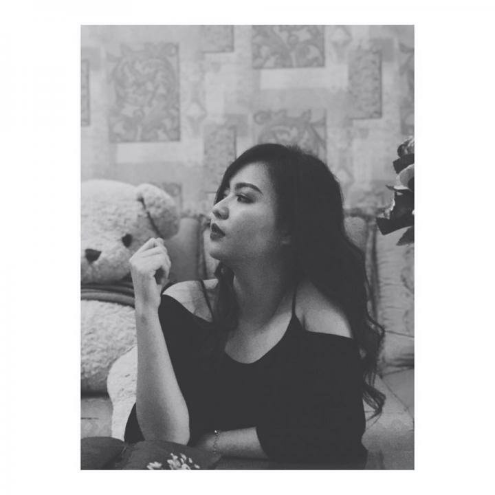 rrizky02's tweet photo. OMG! You have to see this. #BIGOLIVE > 💐.  
https://t.co/Ck63okSgsb https://t.co/EAjmCcfkUD