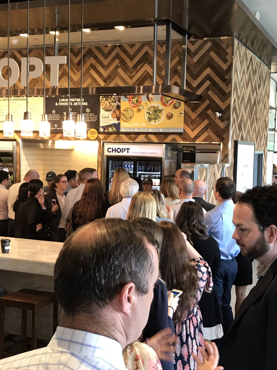 chrisvictory's tweet photo. @Chopt the bar was already REALLY low - now passed. 1.5 hrs after order pick up at Brookfield, nothing and no one knows. Total shitshow https://t.co/6MUueeN9vd