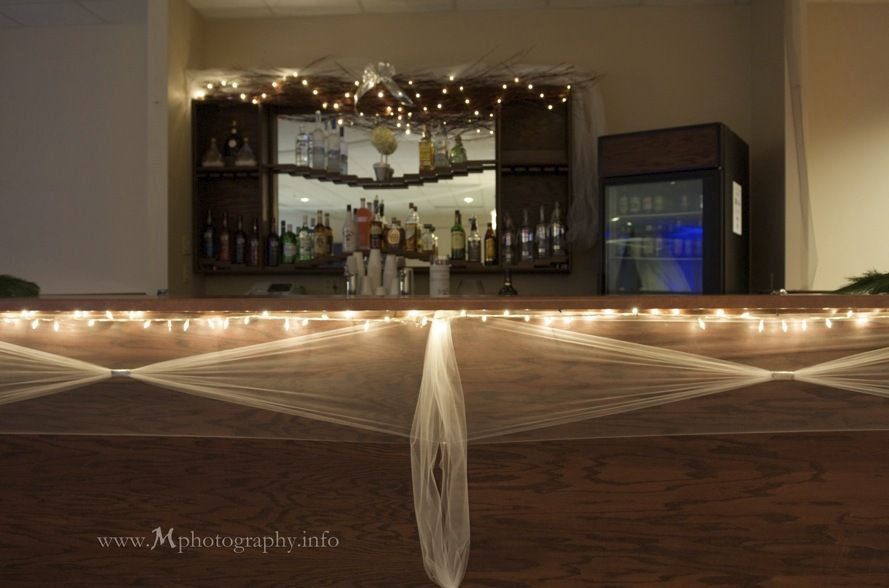 traditionswi's tweet image. We added some bar lighting to give this winter wedding a bit of shine. #traditions #wedding #wintershine #itssummer #lightitup