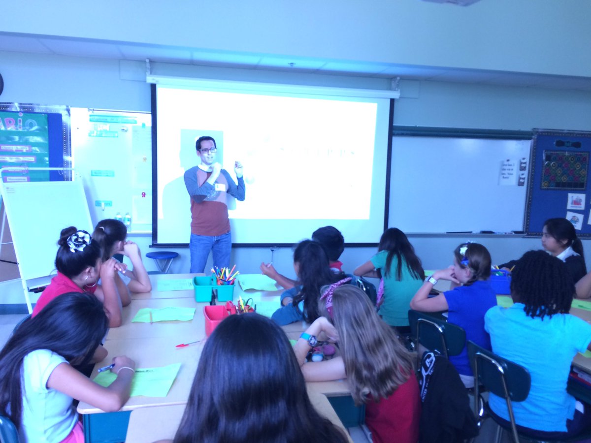 Daniel Smith tweet media