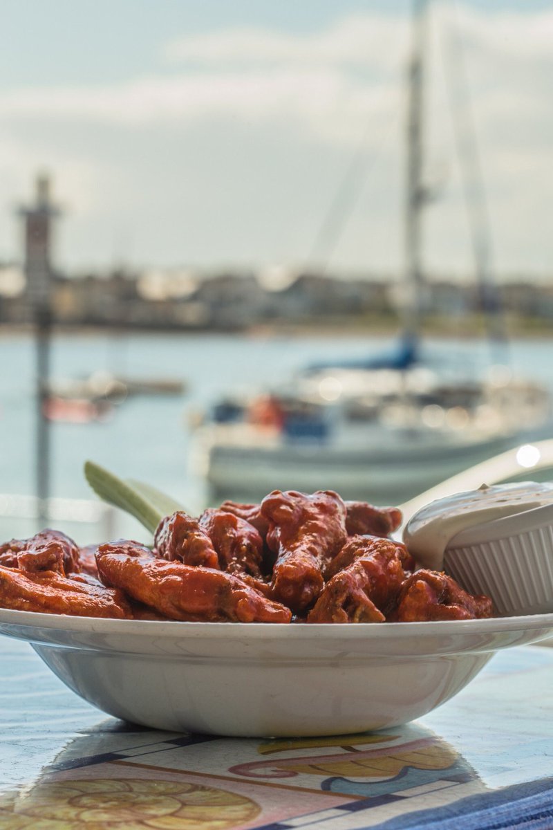 bluebarskerries's tweet photo. 🍗WINGS WEDNESDAY IS BACK🍗
Wed 31st May with @SierraNevada @GrandCruBeers . Book at bluebar.ie / 01-8490900 https://t.co/73aGxqF1nB