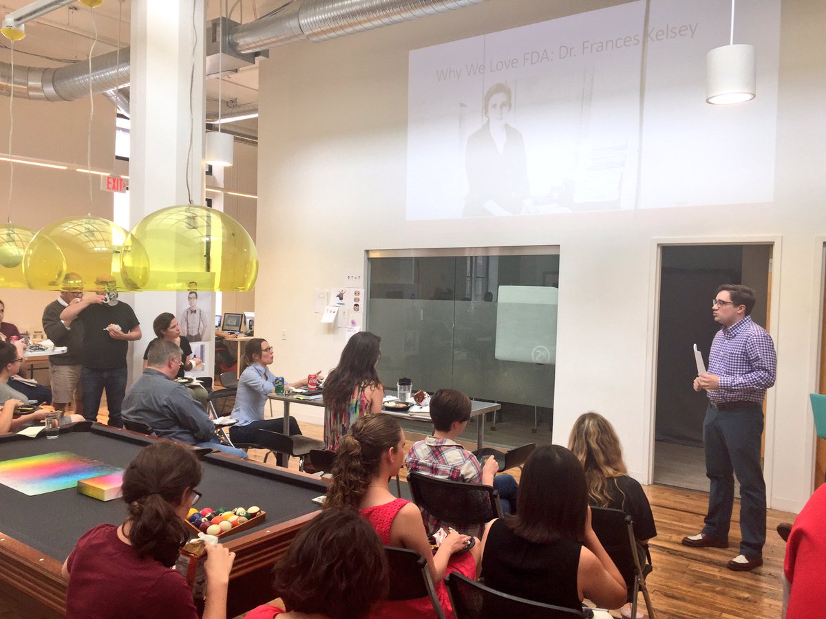 meet2e's tweet photo. Yes, agencies have lunch and learns. But only the best healthcare agency in the country has one presented by its own on @US_FDA compliance. https://t.co/bhzvNe3zDU