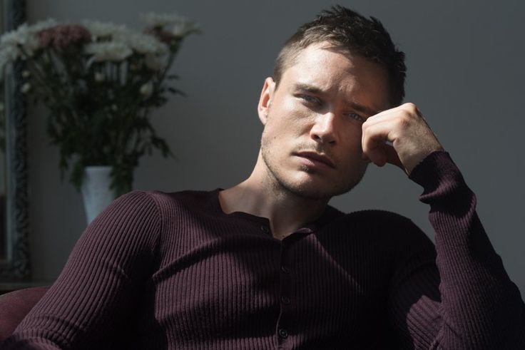 TheFollowingFan's tweet photo. For all fans of #SamUnderwood #MarkNLuke #TheFollowingFamily #TheFollowingFriends it's #TwinTuesday enjoy your evening https://t.co/tcIOLPfr30