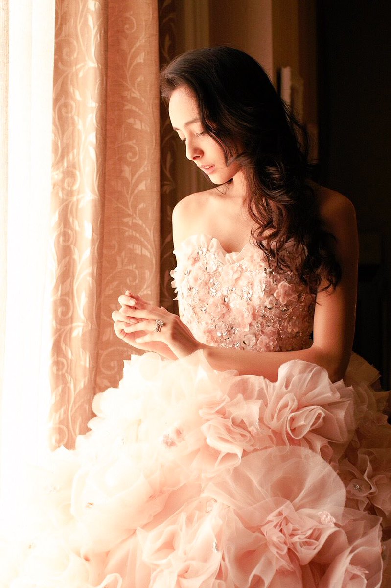 Twitter இல The Hany 公式 淡いピンクドレス Thehany 伊藤羽仁衣 ウェディングドレス Dressdesign Happy Hany 可愛いと思ったらrt カラードレス お色直し プレ花嫁 大人可愛い 衣裳選び お姫様ドレス ピンクドレス ピンクのドレス