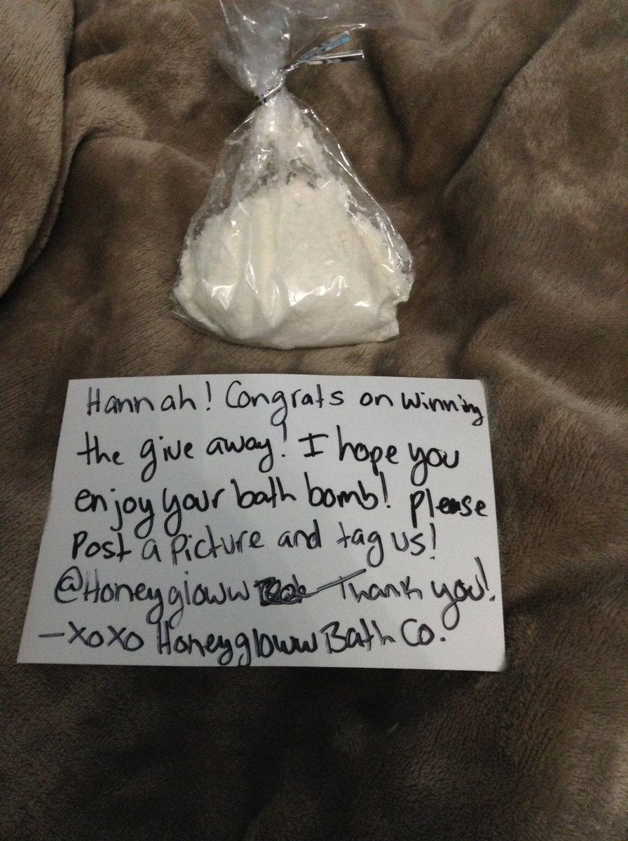 THANK YOU SO MUCH, <a href="/twilightemm/">em</a> @HoneyGIoww. ♥The lovely people at USPS crushed it, but I still can't wait to use it.