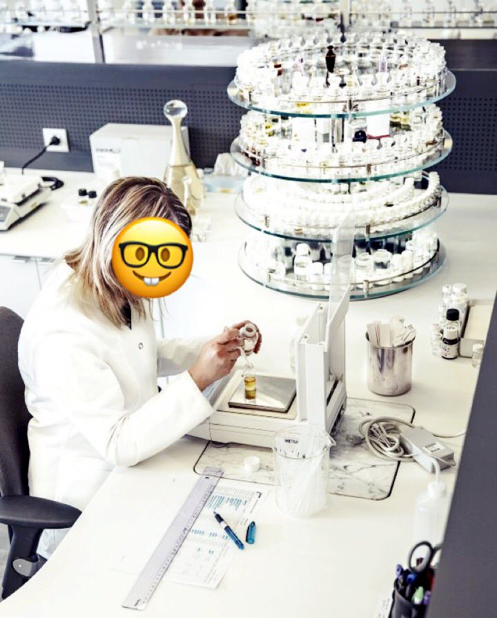 Note33Blueshop's tweet photo. Tout comme DIOR, VUITTON...nos fragrances sont conçues à GRASSE, Capital du parfum.
#qualites
#parfum
#leparfumàunnom
#decouvrir
#NOTE33 https://t.co/X3dgc3agWo