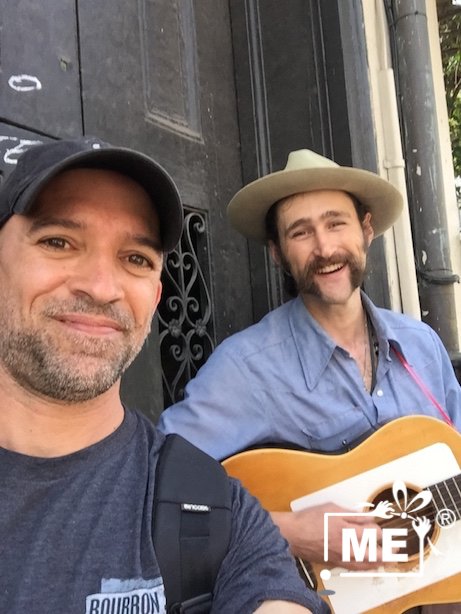 #gigeo #founder WhoLovesYou.ME #buskers #musicians #streetperformers 8153