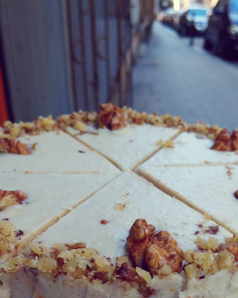 MantraBudapest's tweet photo. Our cakes are as delicious as our coffee :) Come and try them! Raw,vegan and glutenfree options available. #foodforcoffee #specialtycoffee https://t.co/HypS9PmEzF