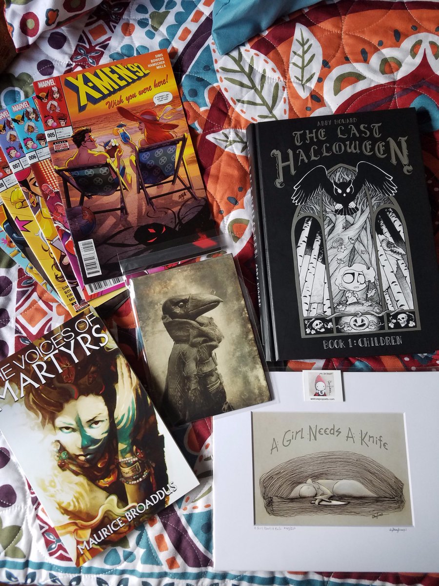 auth_LWilliams's tweet photo. #WC41 loot. I did not actually budget to make purchases (like, how??) But I couldn't resist these. Nxt year this oversight will b corrected https://t.co/bieENGN0QP