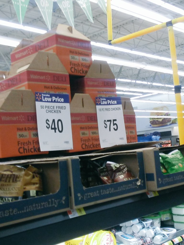 smart_syrup's tweet photo. Is this America? https://t.co/3mqEVhPA1w