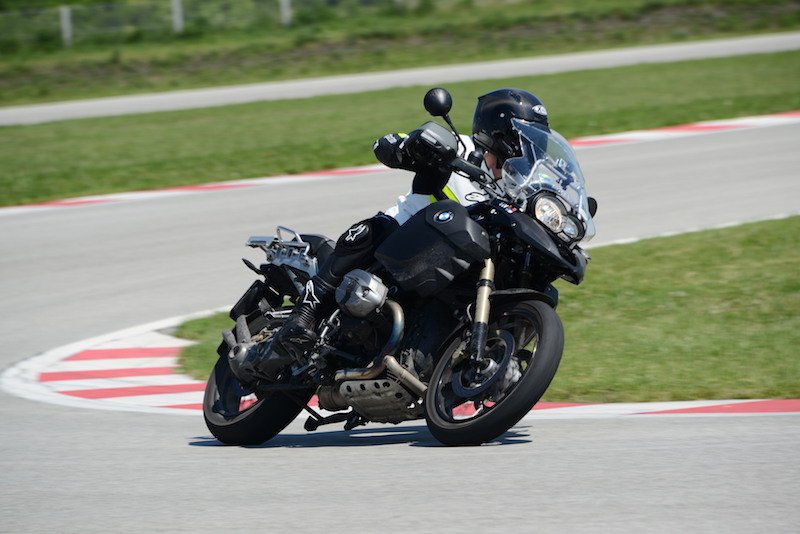 rewadventure's tweet photo. Severian at NAVAK #TrackDay on Sunday  🏍️#bmwr1200gs #rewadventure https://t.co/dwIXQr2O2X