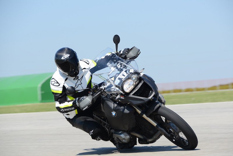 rewadventure's tweet photo. Severian at NAVAK #TrackDay on Sunday  🏍️#bmwr1200gs #rewadventure https://t.co/dwIXQr2O2X