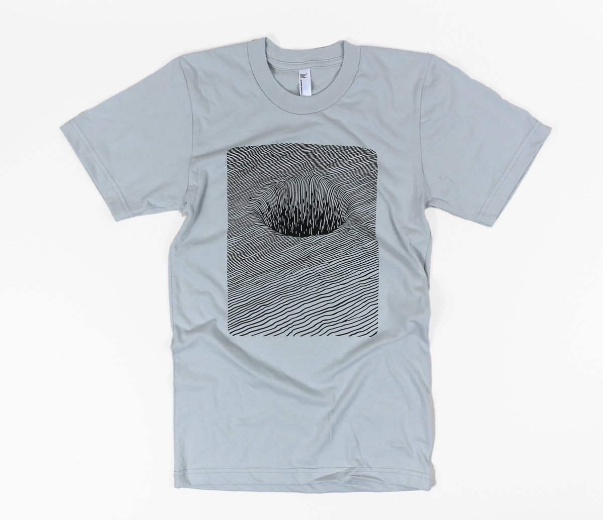 buyolympia's tweet image. Be careful not to fall down the black hole of beauty that is this shirt by @Brendan_Monroe
buyolympia.com/Item/brendan-m…