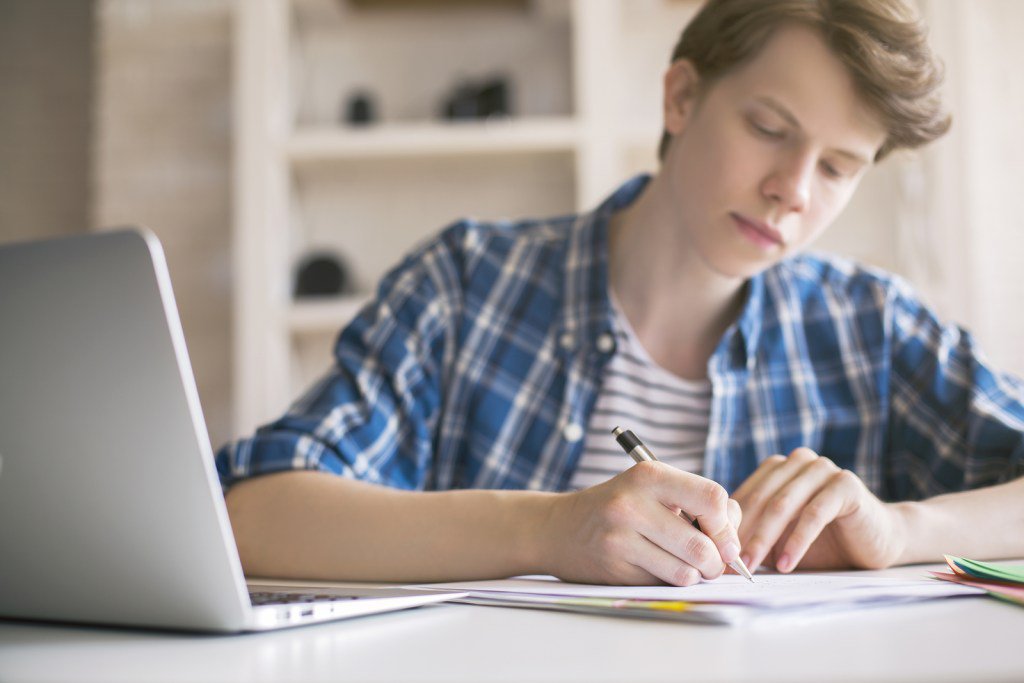 LKurstin's tweet photo. College Bound Juniors - Summer is the Time to Write Your Personal Statement https://t.co/i5w2xqu7uM https://t.co/PSPwQhyliD