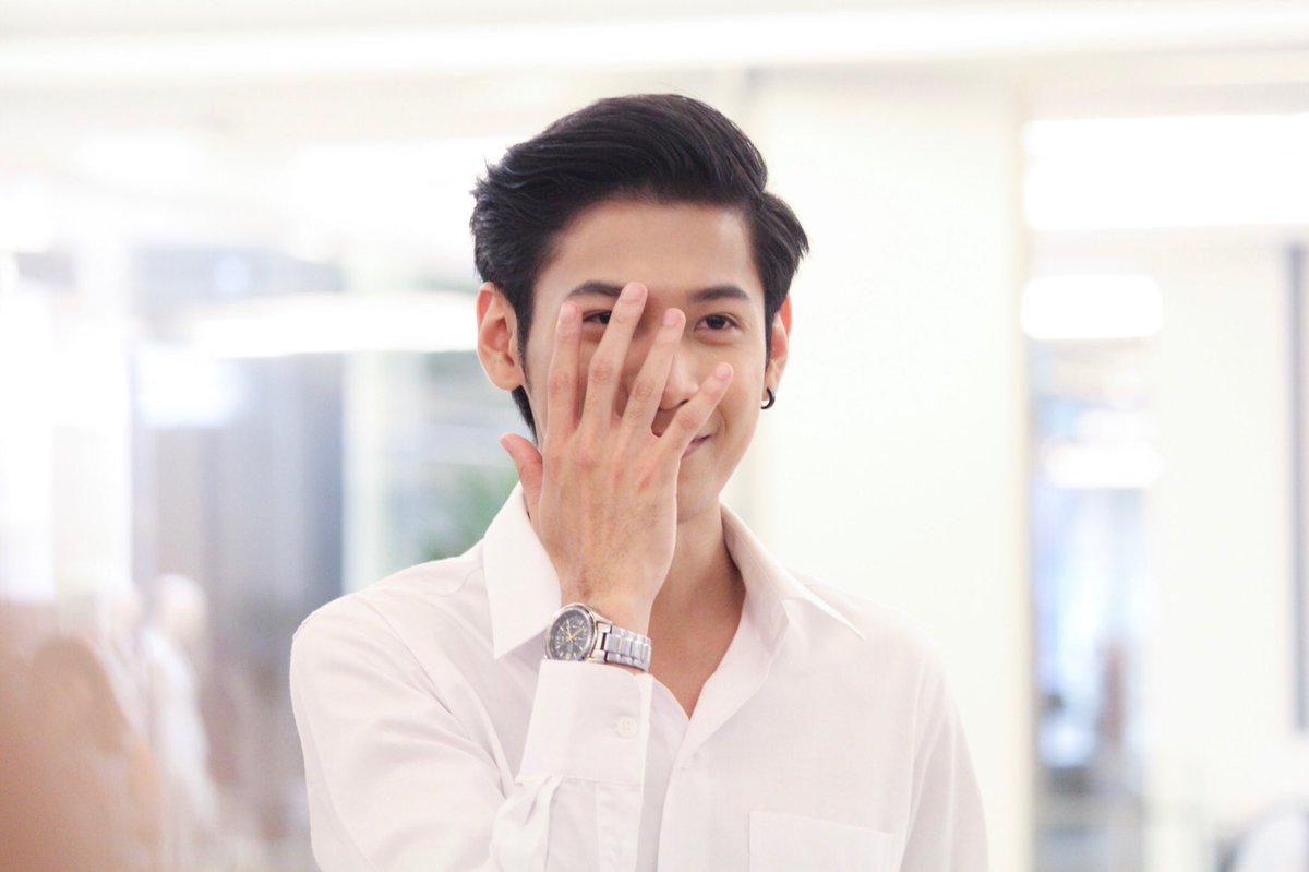 ja_ve_'s tweet photo. ท่าไหนดีล่ะ 😆 #NeverSayHide #SingtoPrachaya https://t.co/N7RqPWyxfA