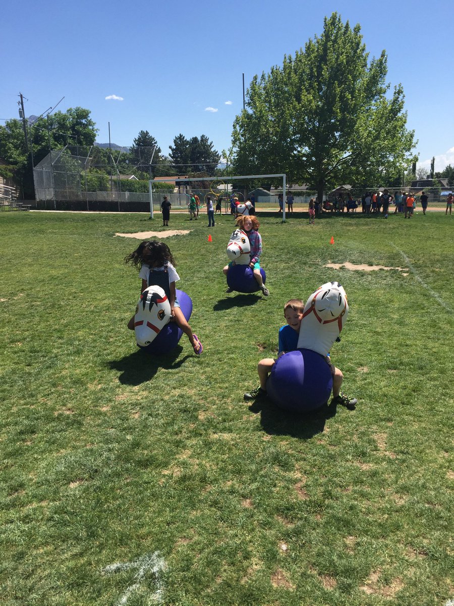 DilworthSLC's tweet photo. Field Day 2017. #dilworthslc https://t.co/XmkAnlyJ6d
