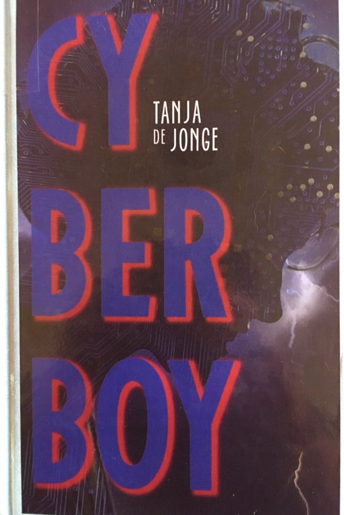Goeie keuze van <a href="/cpnb/">Stichting CPNB</a> Het <a href="/NederlandLeest/">Heel Nederland Leest</a> Junior boek voor 2017. Cyberboy van <a href="/Tanjadejonge/">Tanja de Jonge</a> Actueel en veel stof tot discussie! #boekperweek