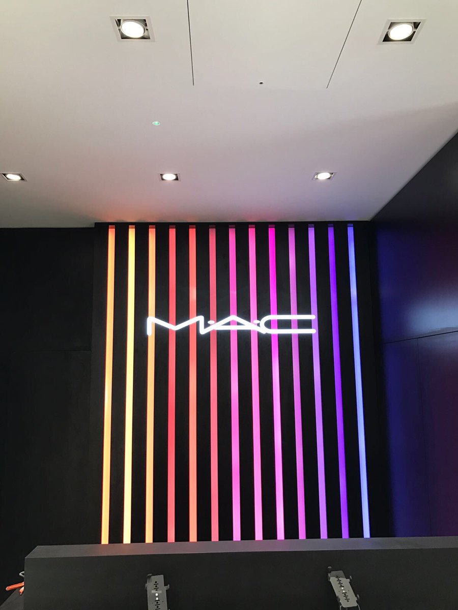 WDPANDRS's tweet photo. Shop front at Mac Cosmetics in Bath city centre...full dry lining &amp; Plastering package completed on time and snag free. https://t.co/0to1tYoZLm