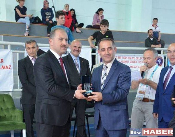 RecepKenan's tweet photo. ATAŞEHİR KAYMAKAMLIK KUPASI TAEKWONDO ŞAMPİYONASI
https://t.co/GlTRQlozjs
#GHSM #ÖykümGençlikSporKulübü #Çocuk #Gençlik #GelişimOyunları https://t.co/R7JYLQqK2H