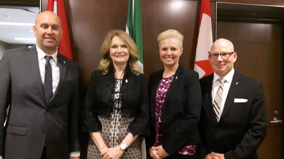 TraciBoland's tweet photo. At Parliament Hill today meeting with @KateYoungMP to discuss how to best keep Canadians insured! @IBAOntario @IBACanada  #IBACOnTheHill https://t.co/vGsVEjzFQ4